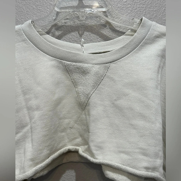 Niyama Sol crop kimono sweatshirt in stone Size Medium Yoga Athleisure - Picture 6 of 10